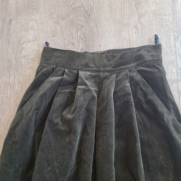 Vintagd Dark Olive Velvet Maxi Skirt - Picture 3 of 9